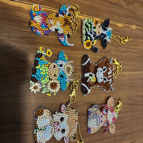 Colorful Animal Keychains with Rhinestones - Picture 5 of 8